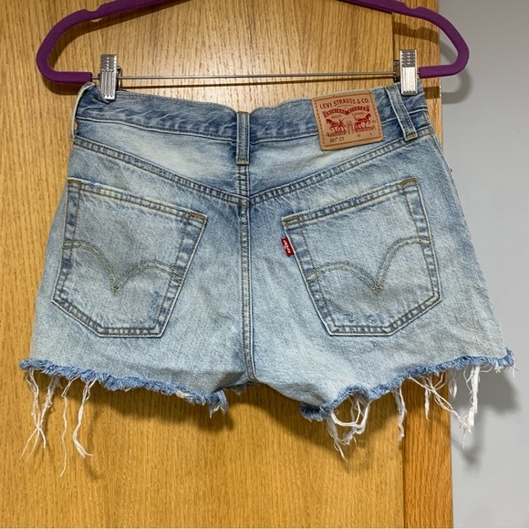 Levi's 501 Blue Jean Shorts - Size 25 - Picture 2 of 6